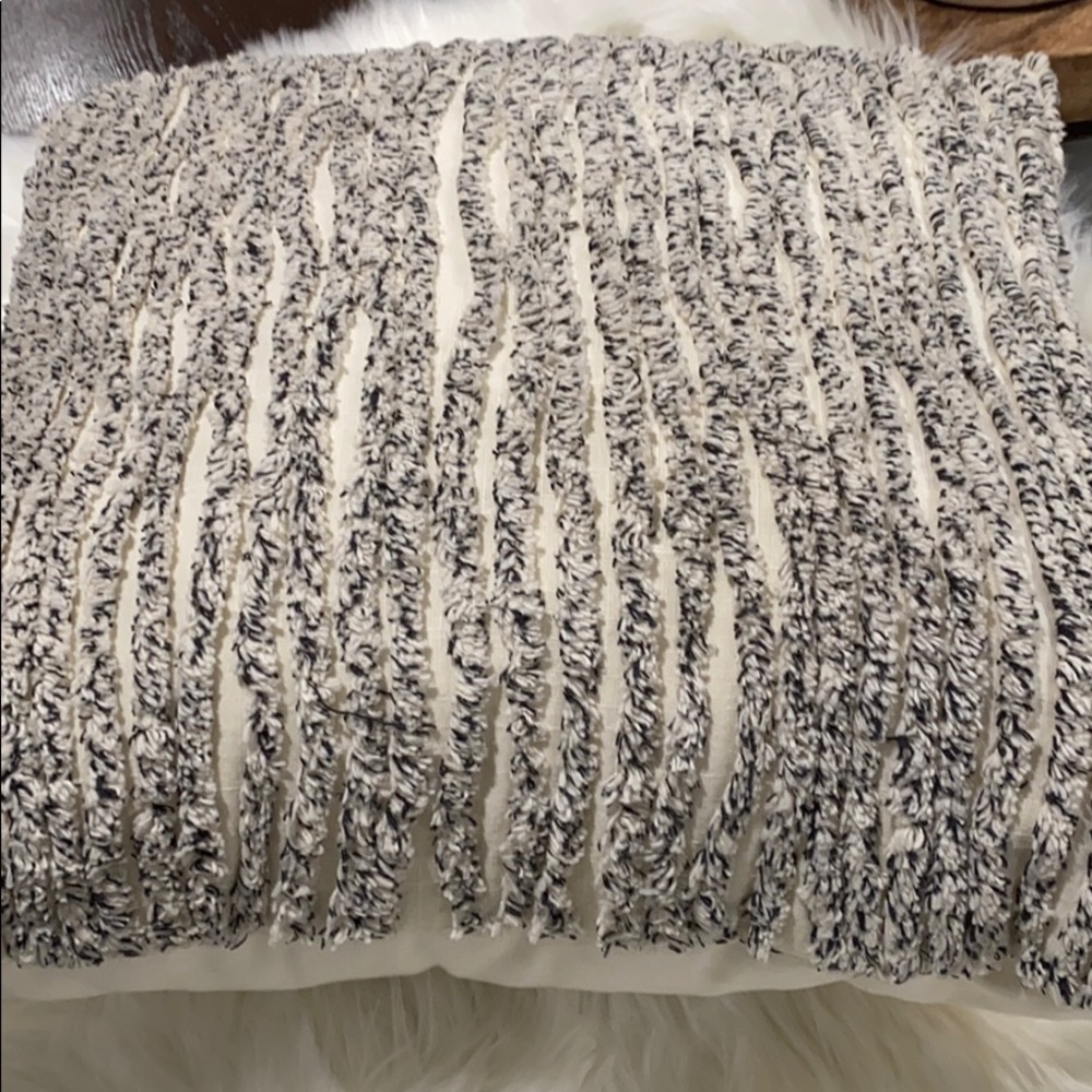 - Whim by Martha Stewart Collection 100% pil… - Picture 6 of 7